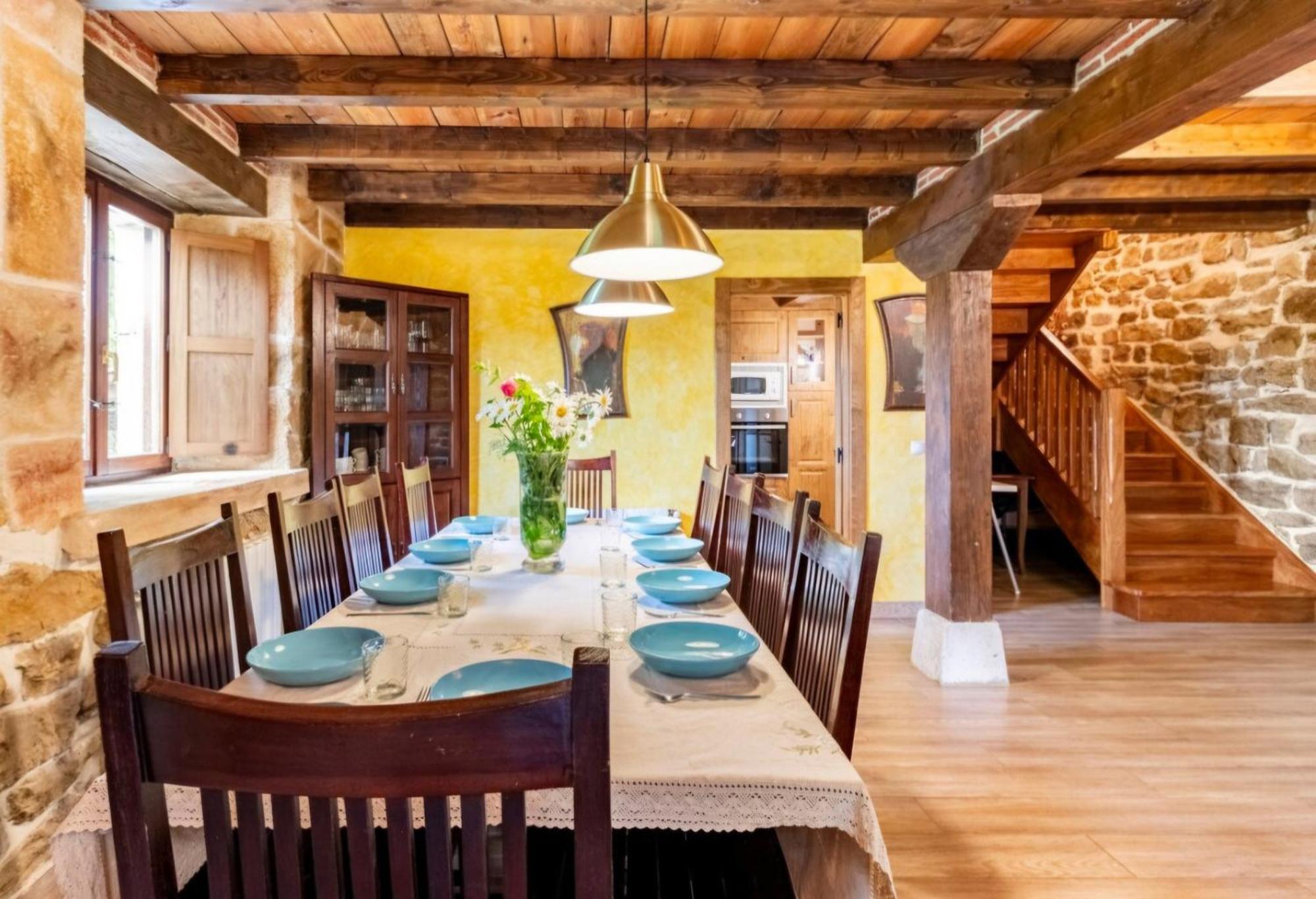 Casa De Pueblo Las Golondrinas De Luena San Miguel de Luena Екстериор снимка