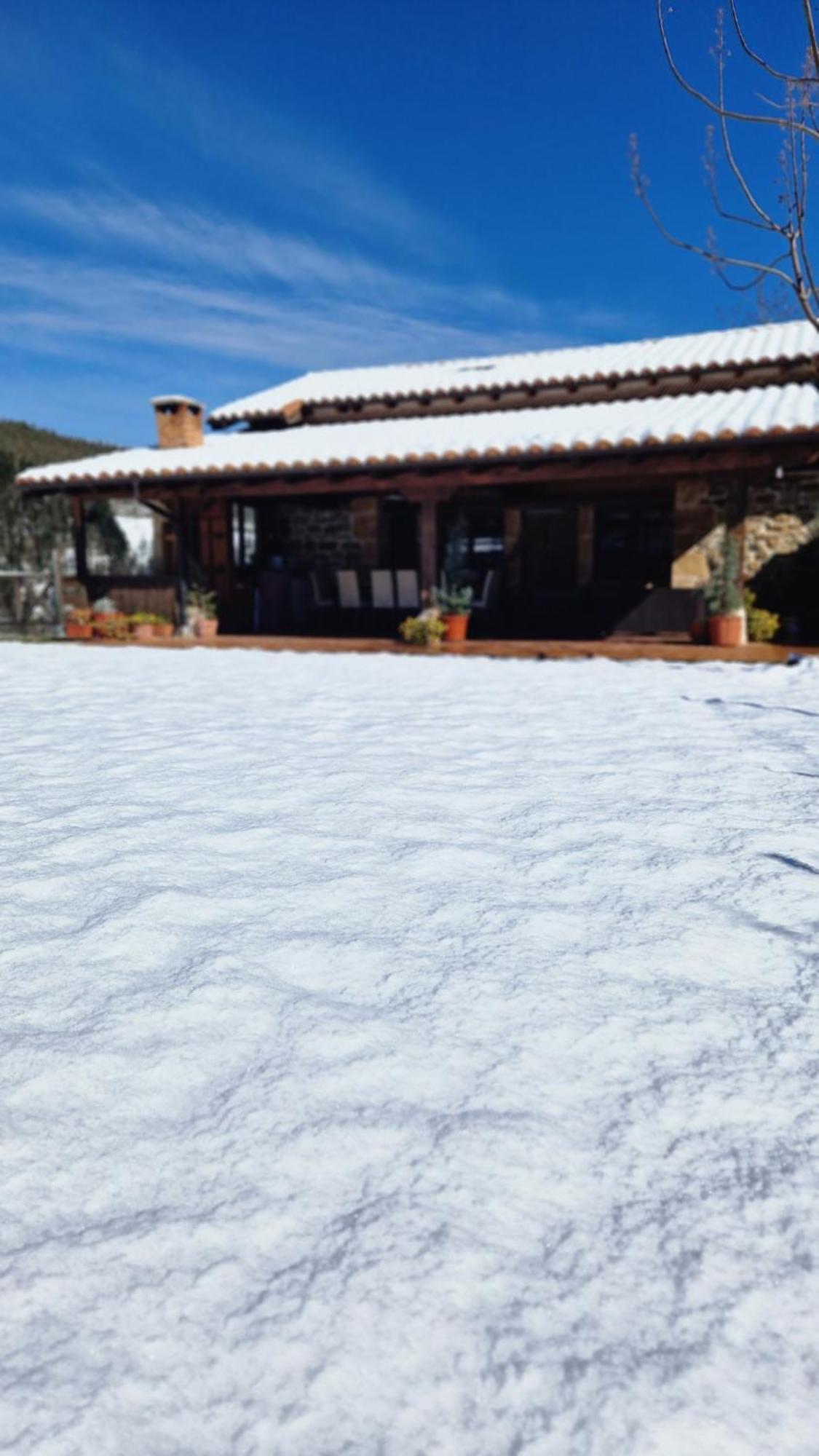 Casa De Pueblo Las Golondrinas De Luena San Miguel de Luena Екстериор снимка