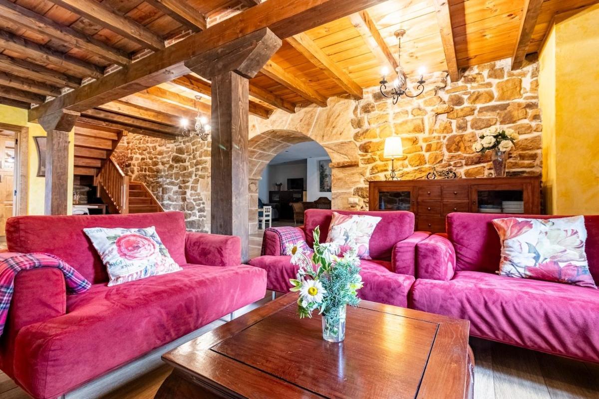 Casa De Pueblo Las Golondrinas De Luena San Miguel de Luena Екстериор снимка
